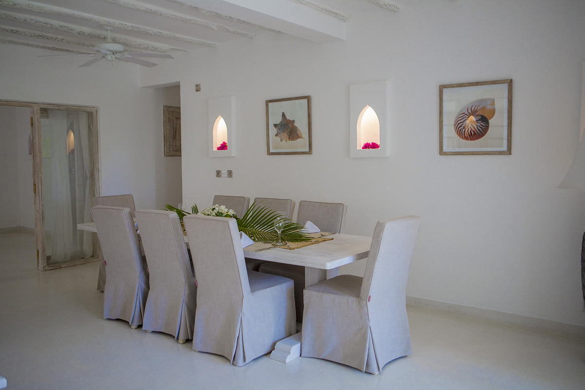 Luxury Three Bedroom Beach Villa  gallery image 2