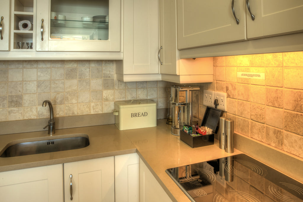 Fully Equipped Kitchen on Lower Level
