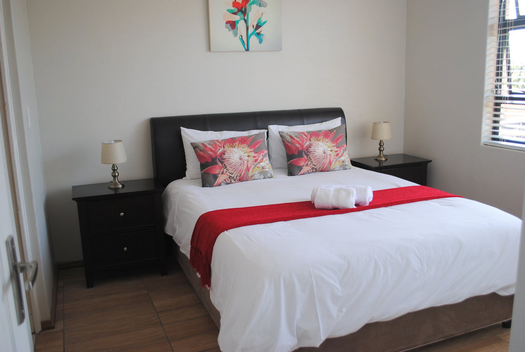 Queen size bed