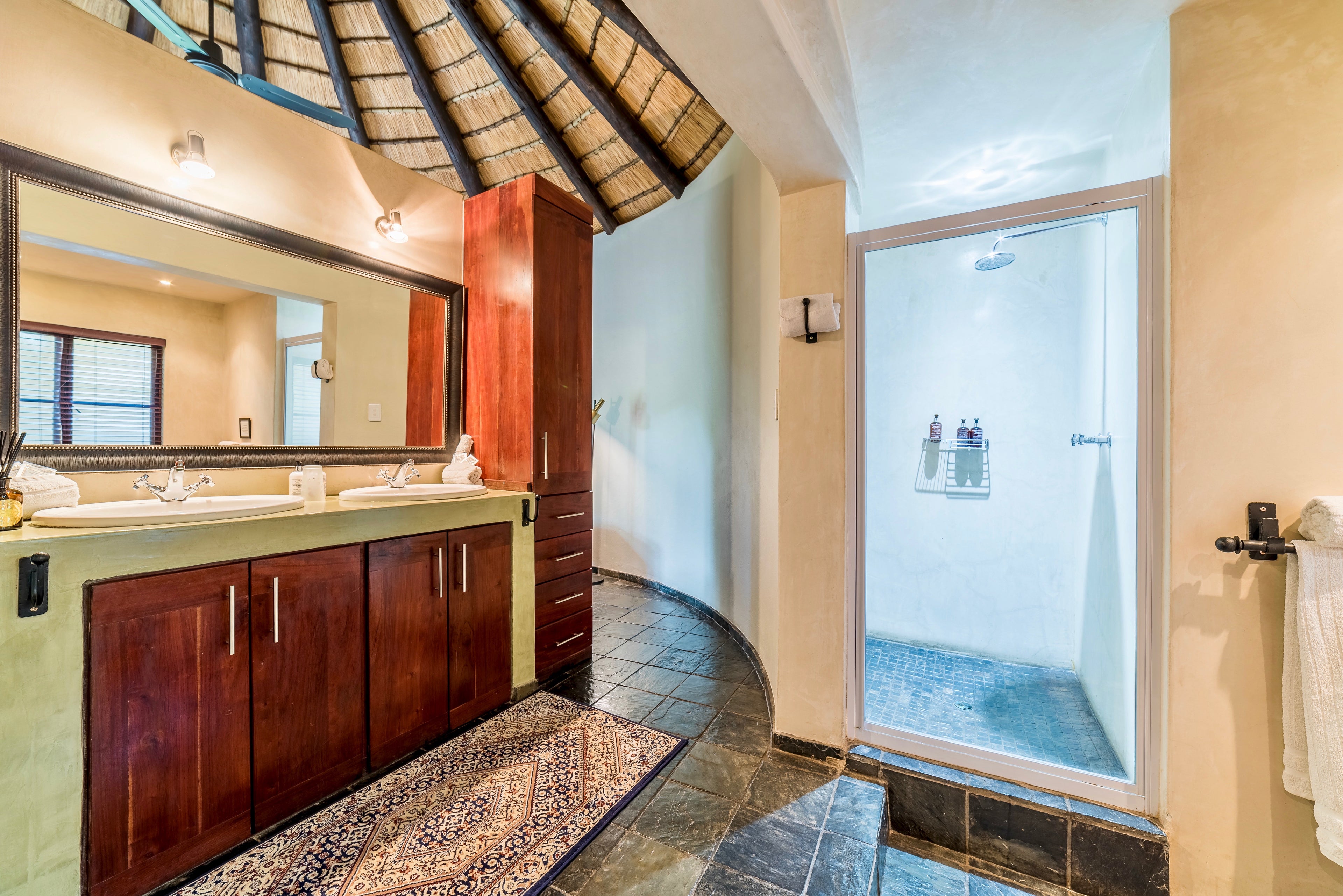 Bathroom Left Side