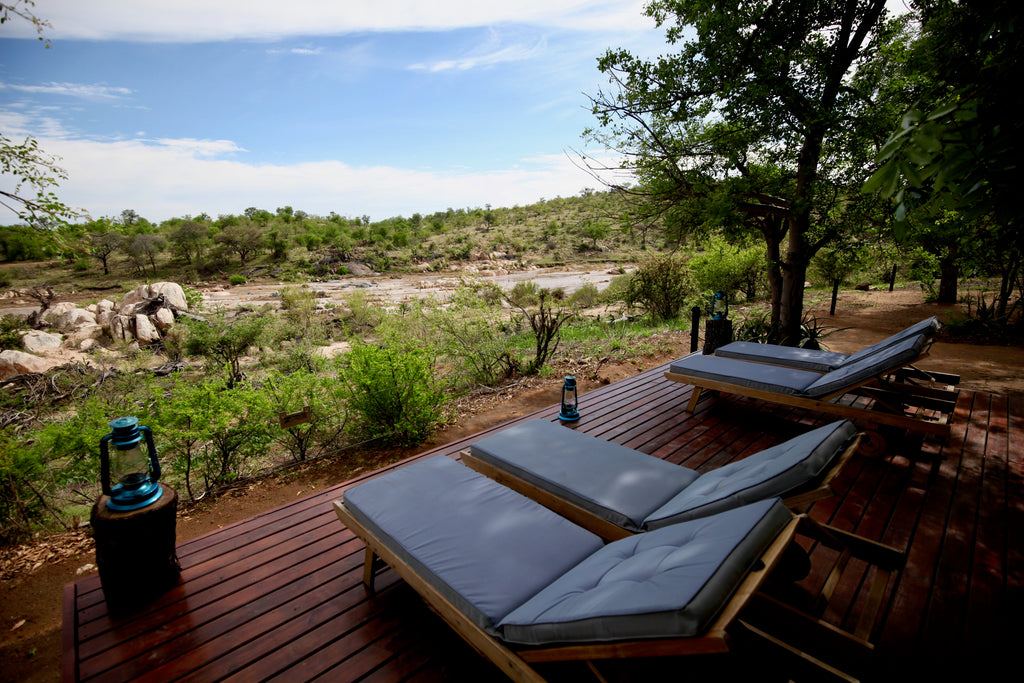 Viewing deck overlooking the Klaserie River