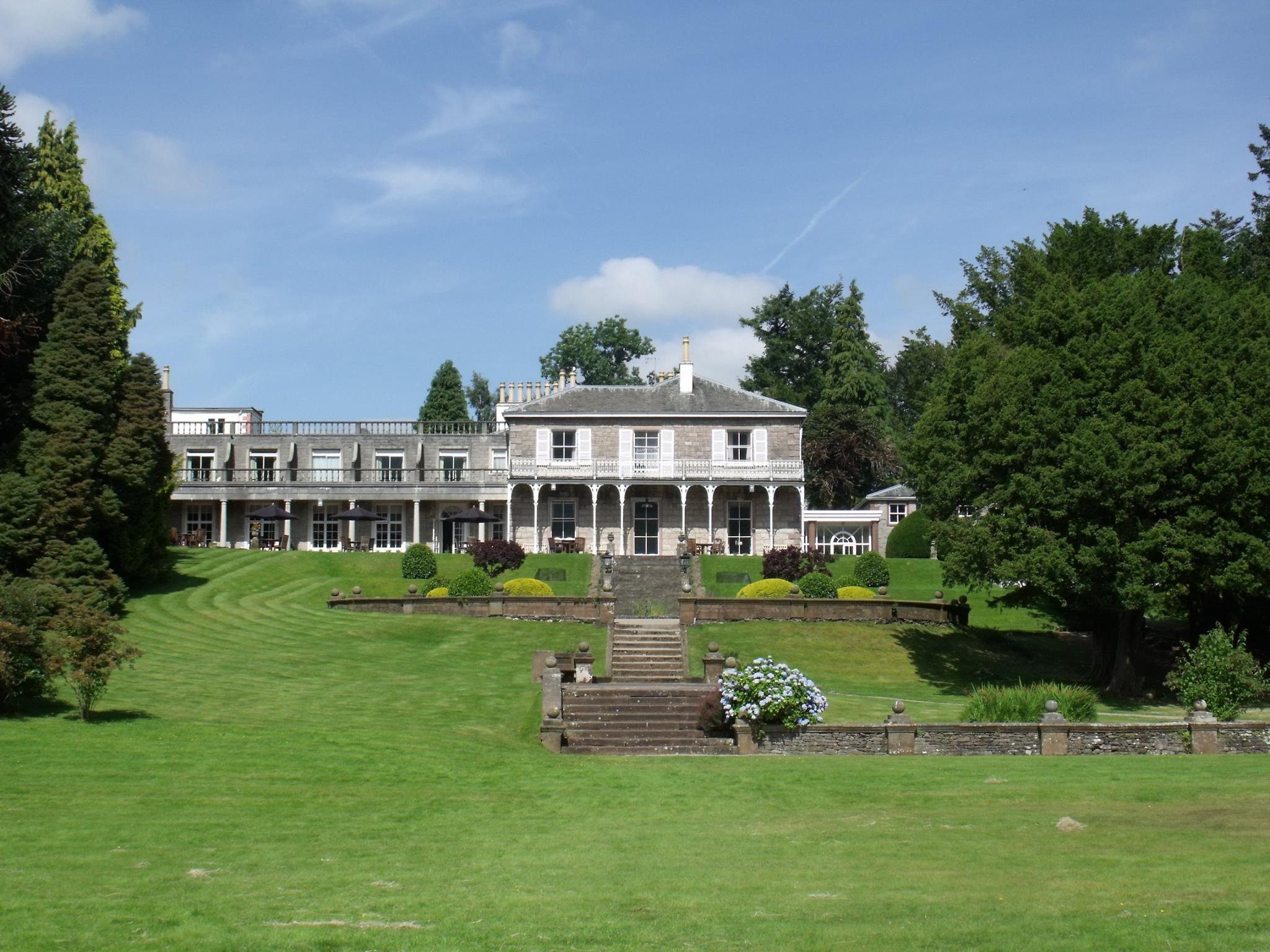 Macdonald Old England Hotel & Spa