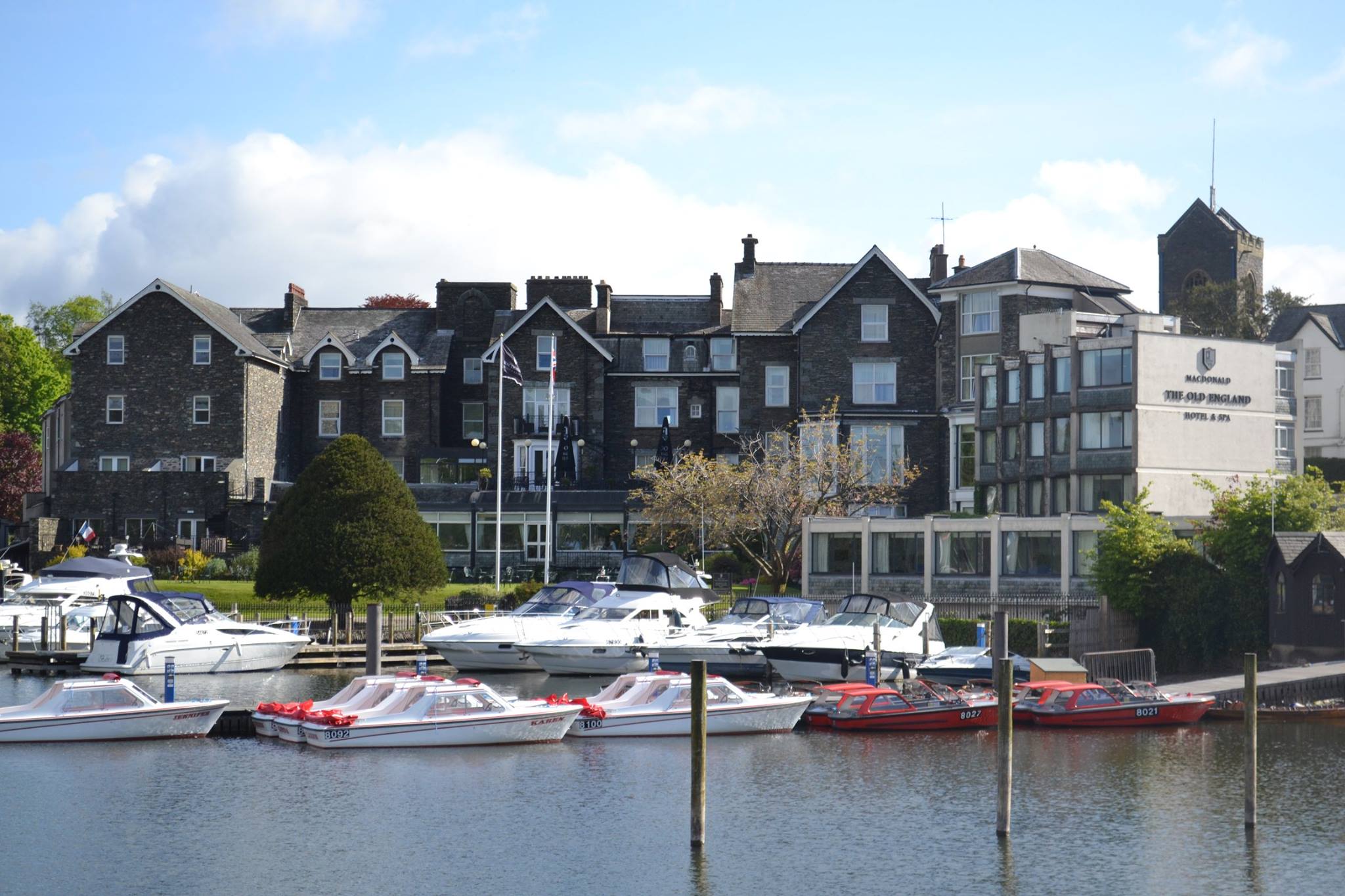 Macdonald Old England Hotel & Spa
