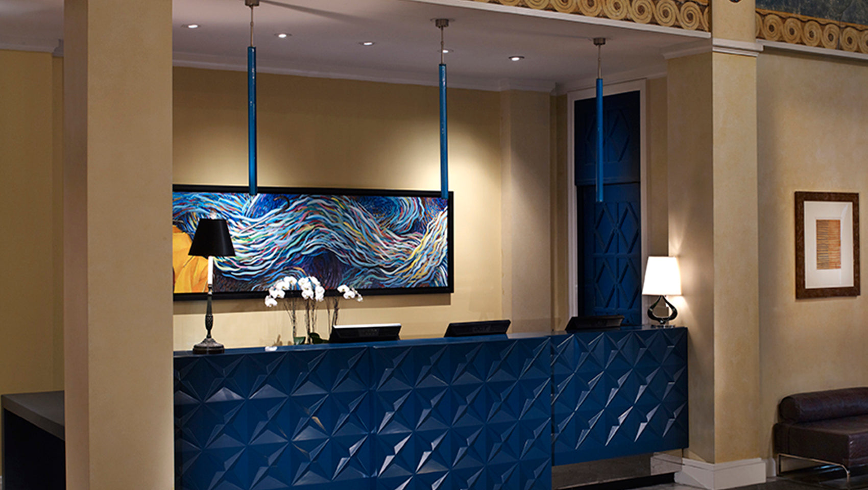 http://www.monaco-seattle.com/boutique-seattle-hotel-photos/