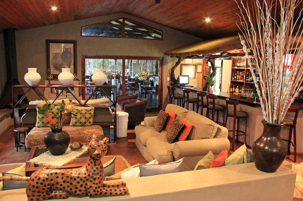 Lounge and Bar area