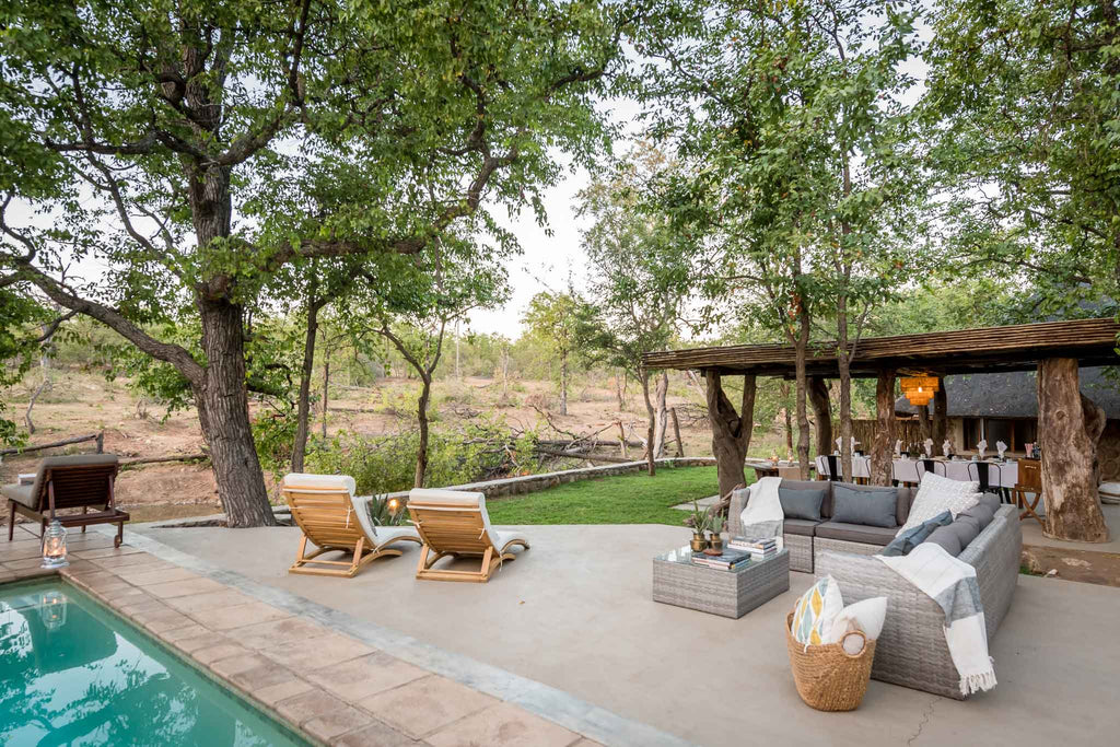 Pool, Patio and Outdoor Dining