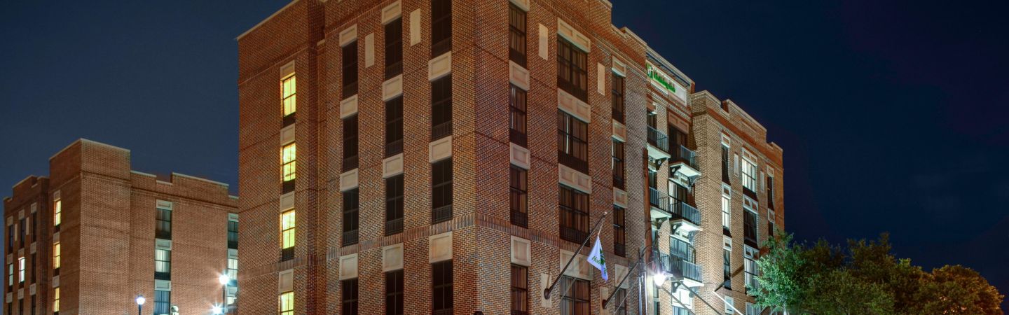 Holiday Inn Savannah Historic District