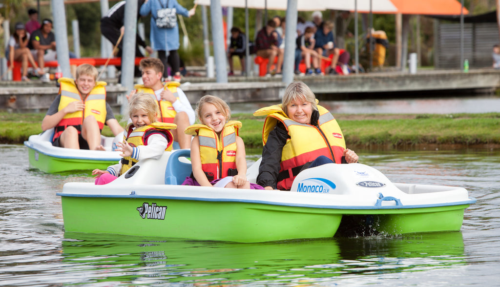 Padel boats