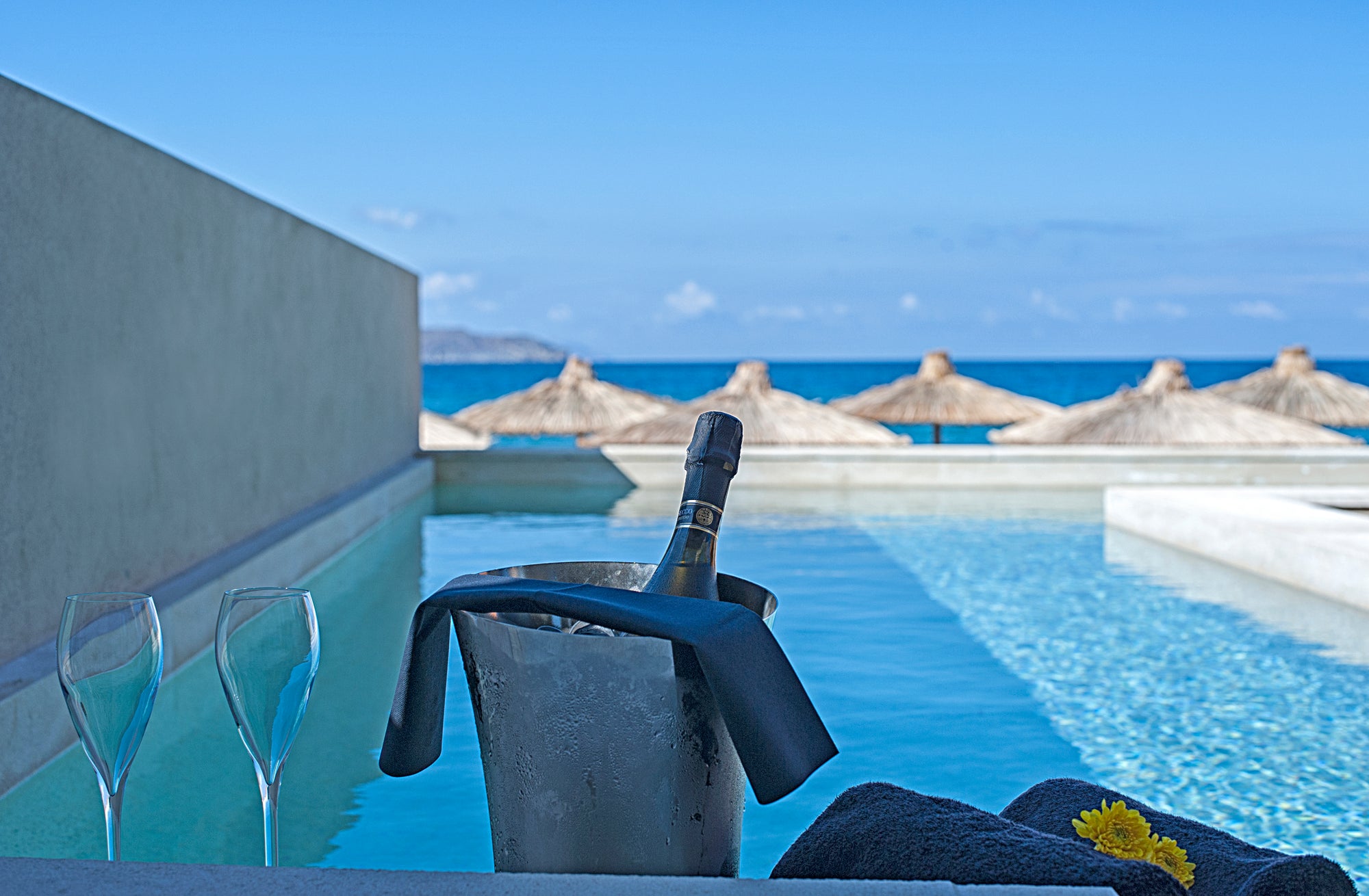 Pure Haven Sea Front with Heated Private Pool