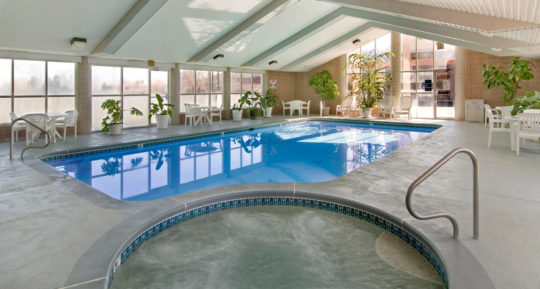 Abbey Inn & Suites