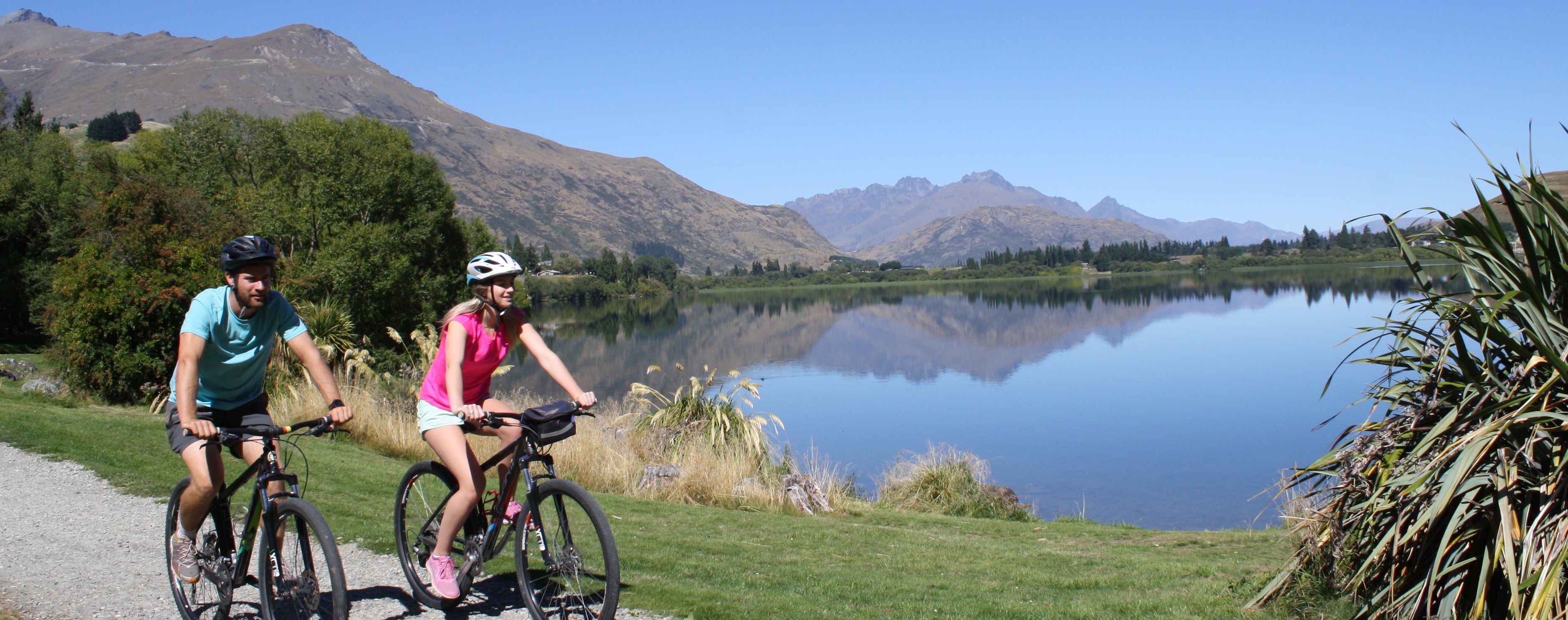 Riding the Queenstown Trail