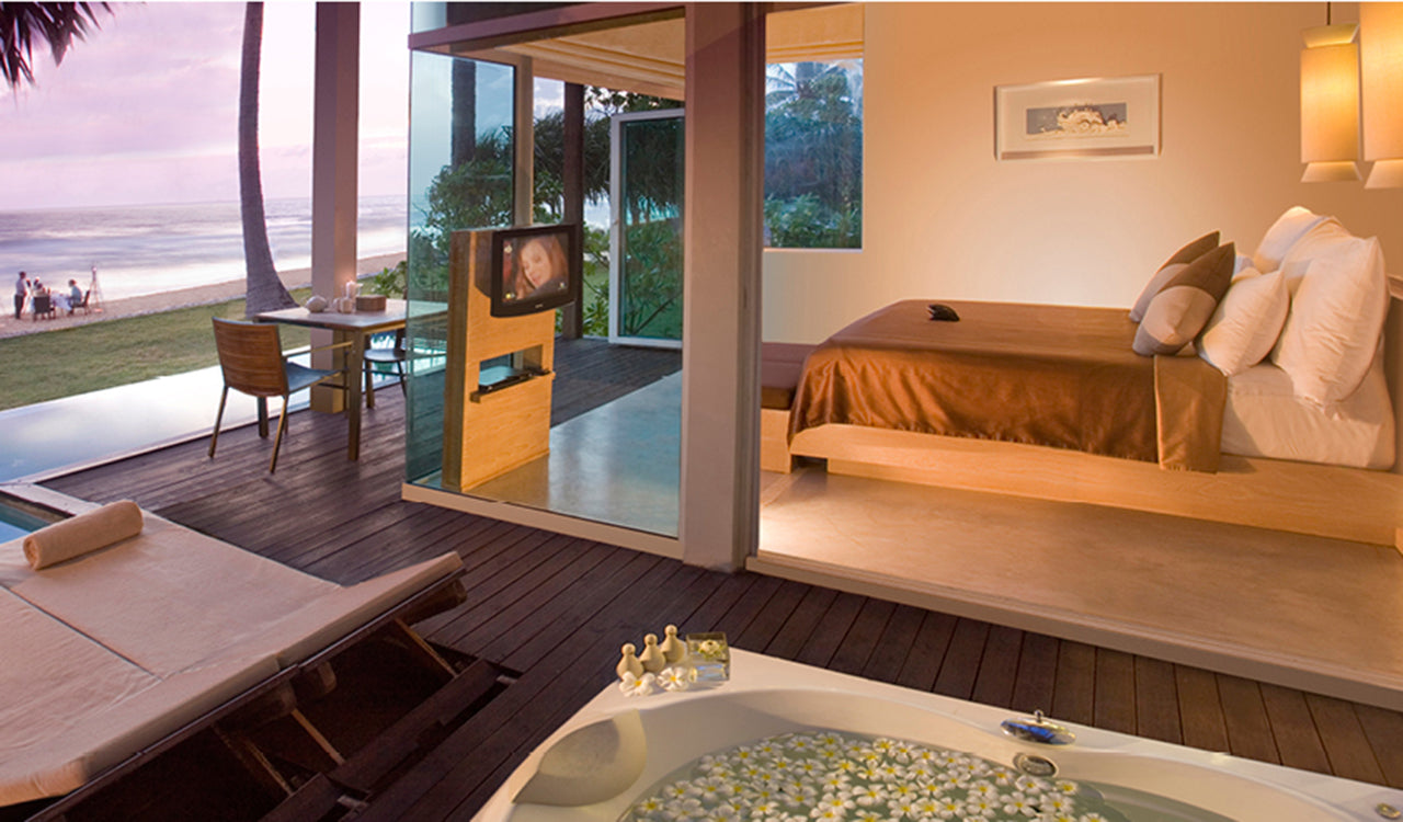 Aleenta Phuket Resort & Spa