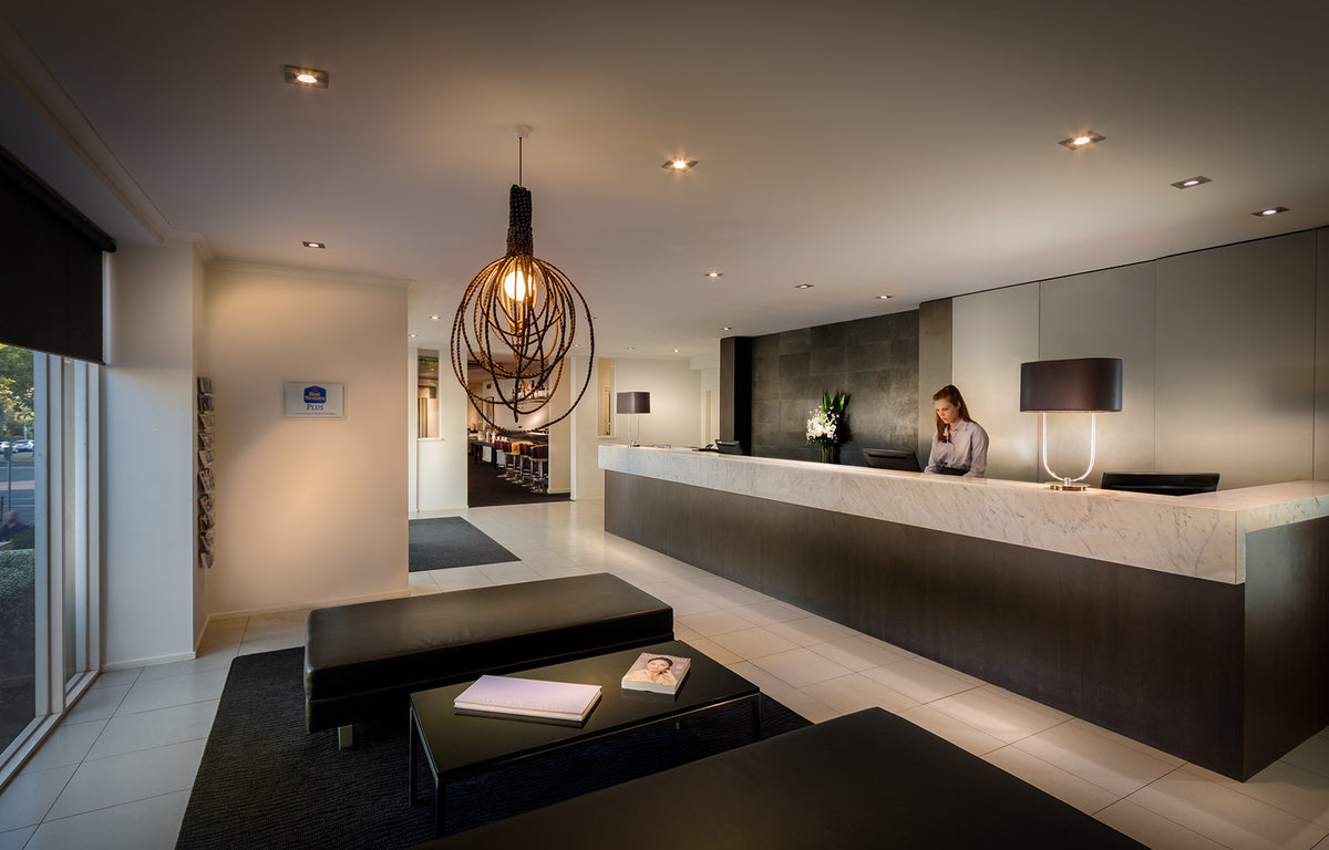 The Best Western Plus Travel Inn Hotel