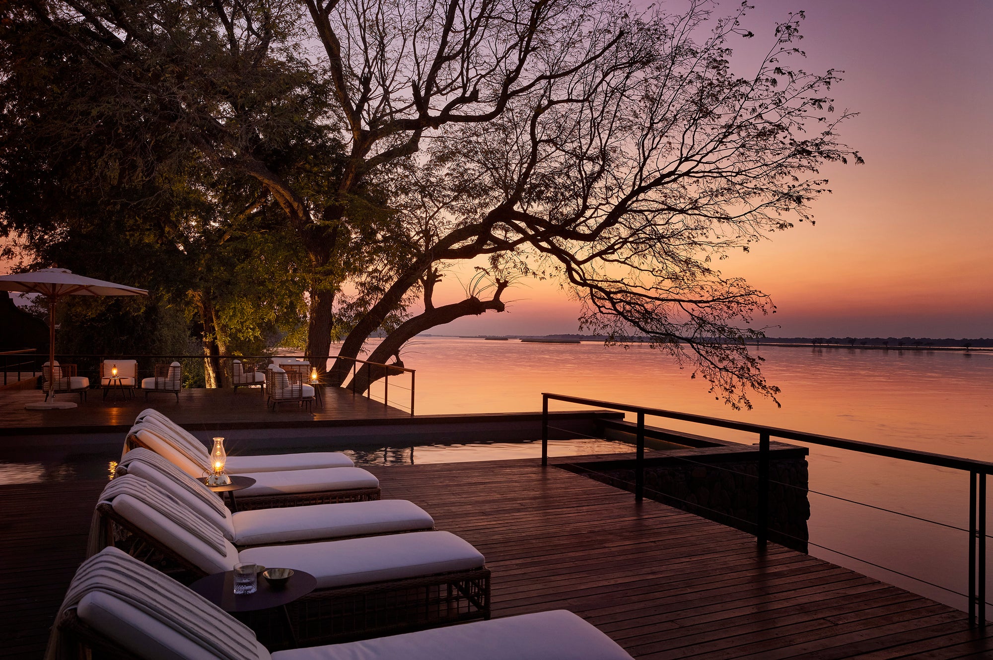 Zambezi Grande Deck