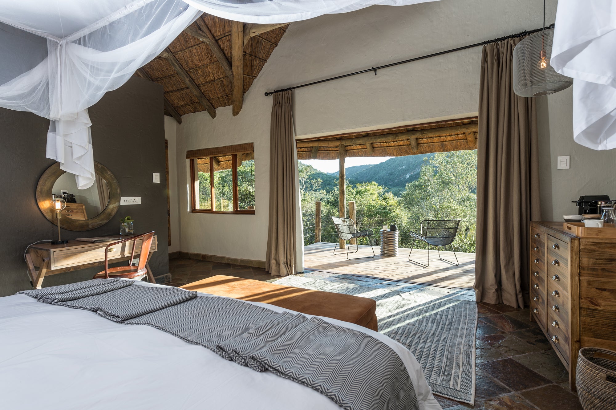 Inzolo Lodge - Lalibela Game Reserve