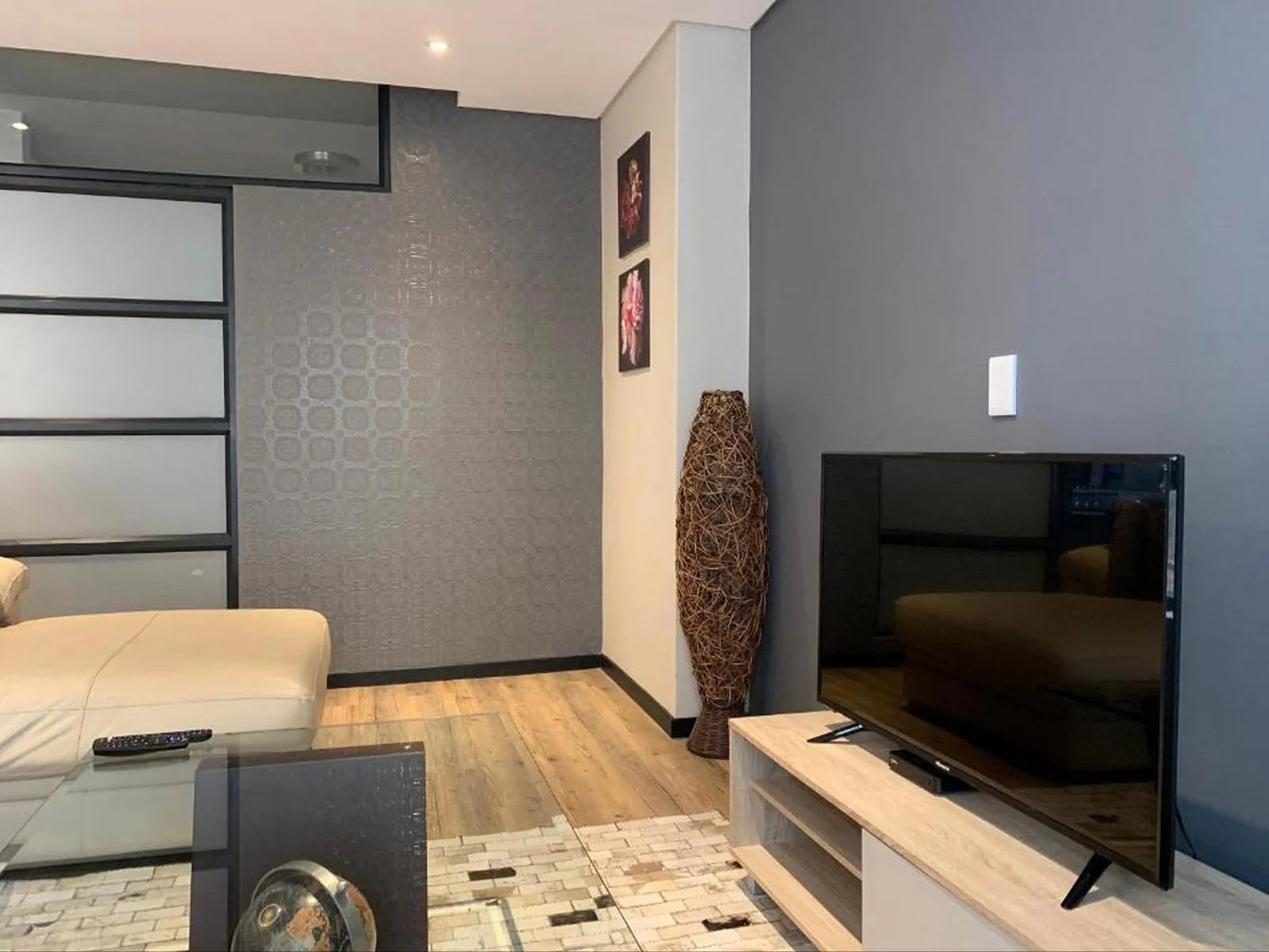 Vantage 406 Standard 1 Bed 1 Bath