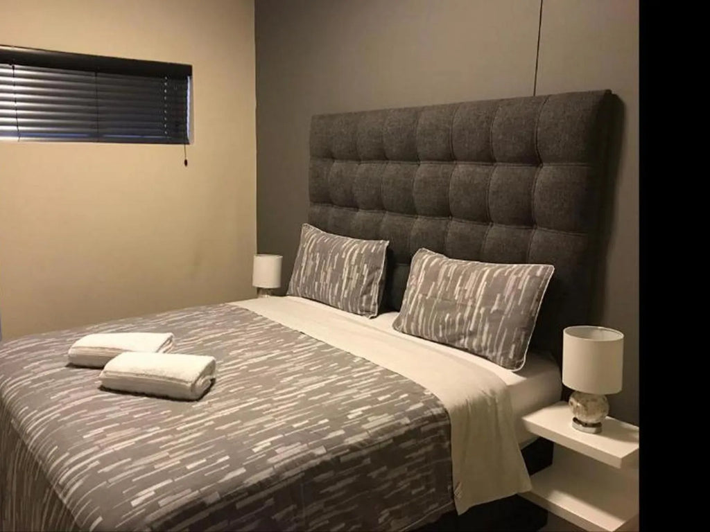 Room gallery image 2.