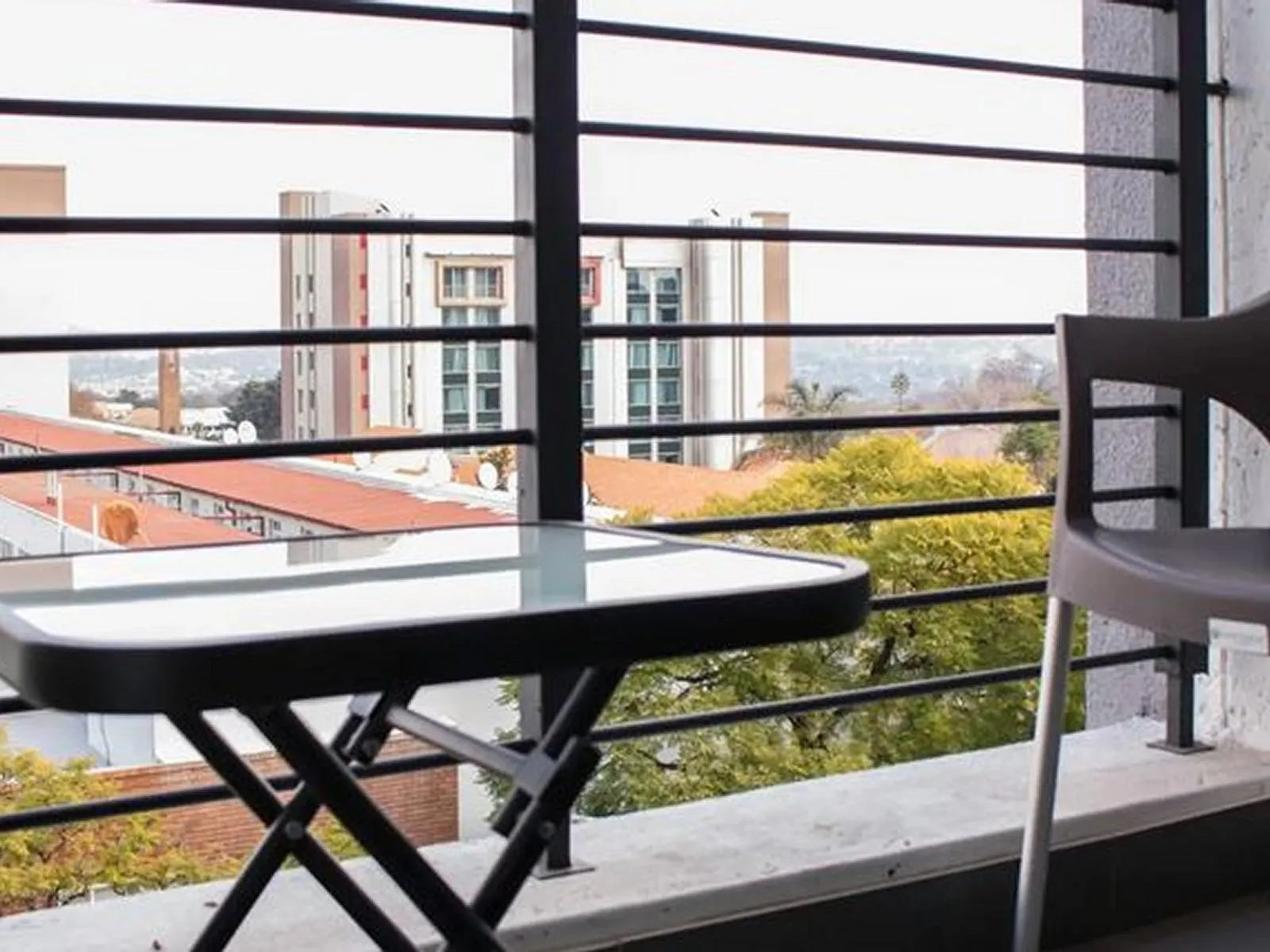 Easy Stay - The Vantage Rosebank, Johannesburg, South Africa gallery image 6.