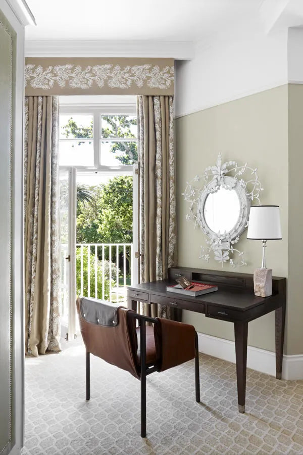 Room gallery image 3.