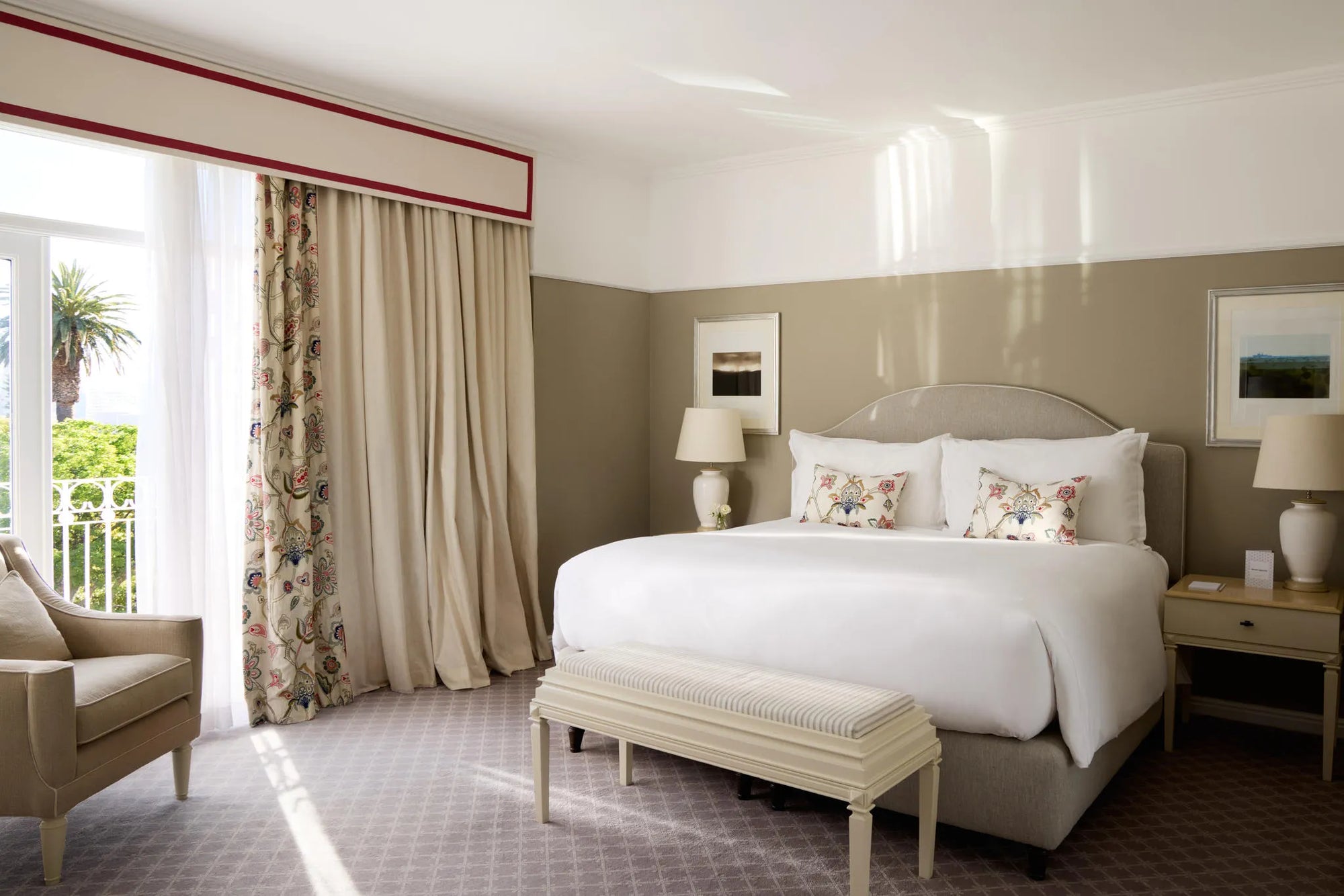 Room gallery image 4.