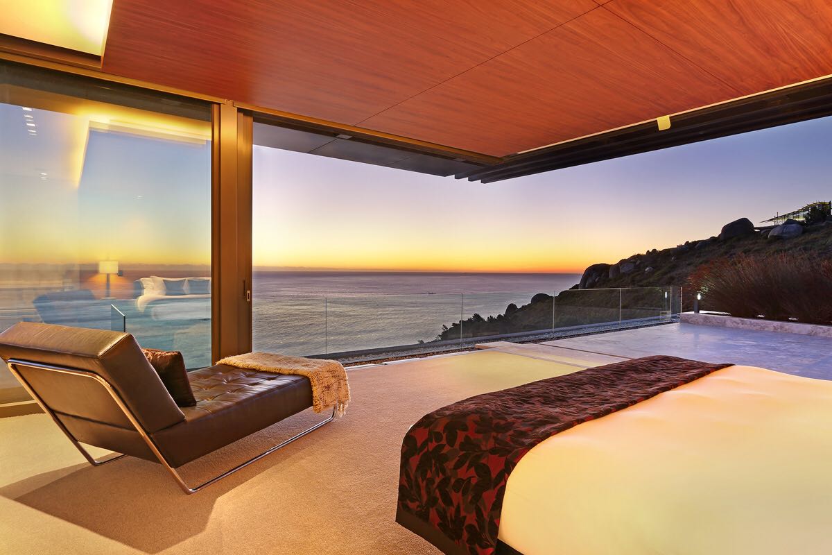 Oceana Villa Clifton
