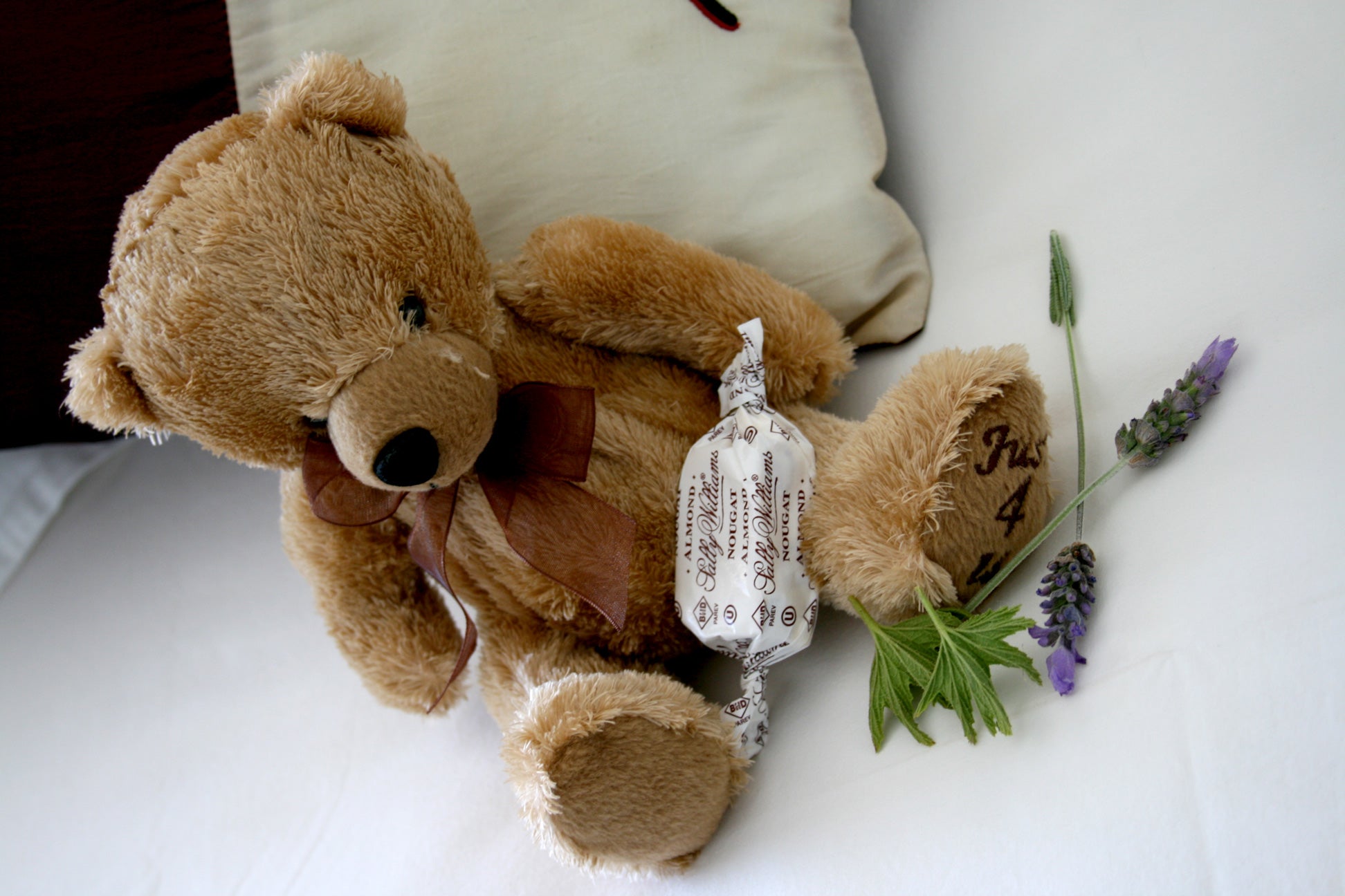 Bed ornaments