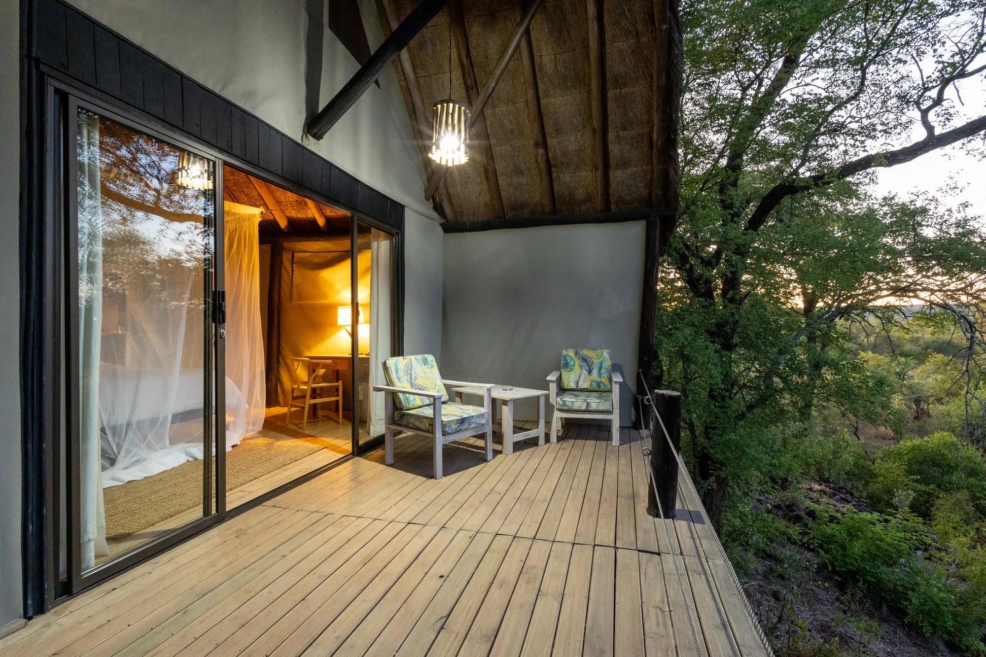 Room gallery image 6.