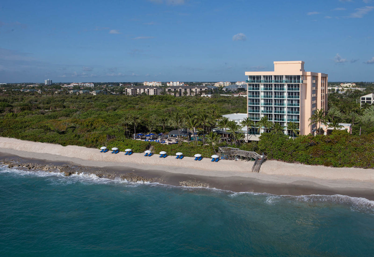 Jupiter Beach Resort & Spa