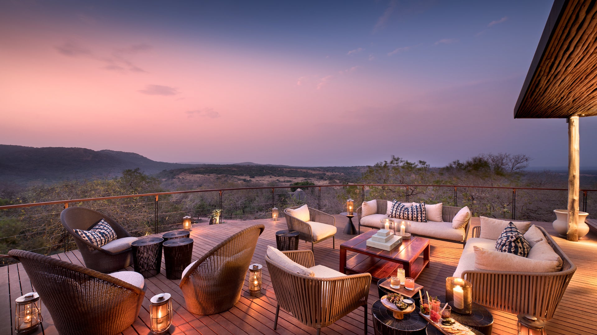 Phinda Mountain Lodge - Guest Area Deck