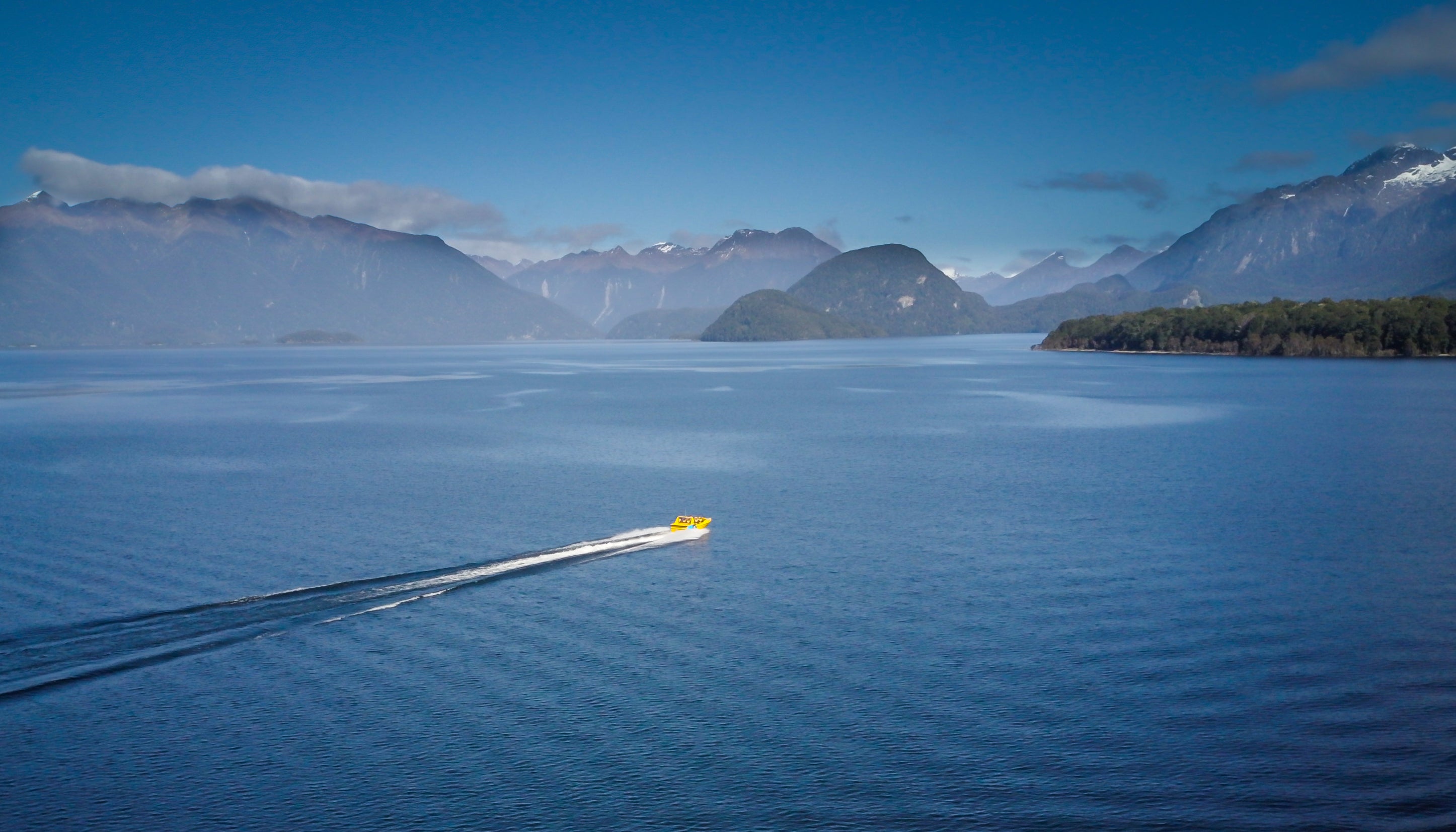 Lake Manapouri