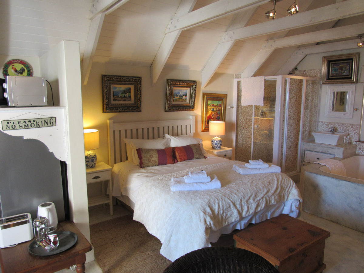 Marlyn and Dolfyn Self Catering