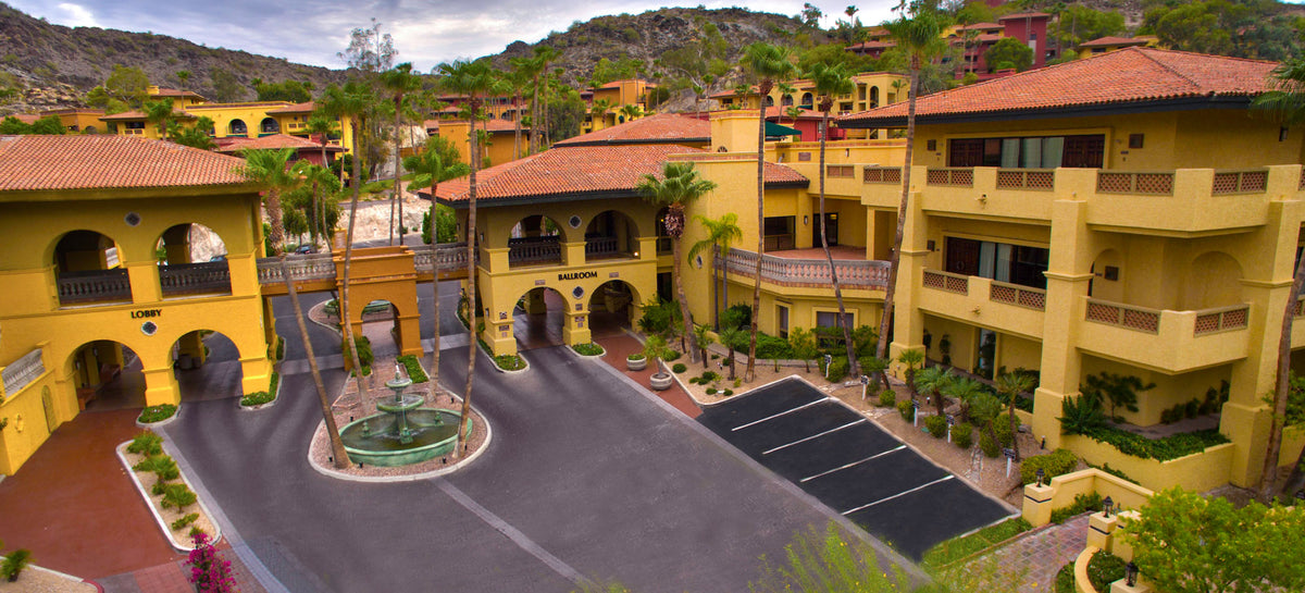 Pointe Hilton Tapatio Cliffs Resort