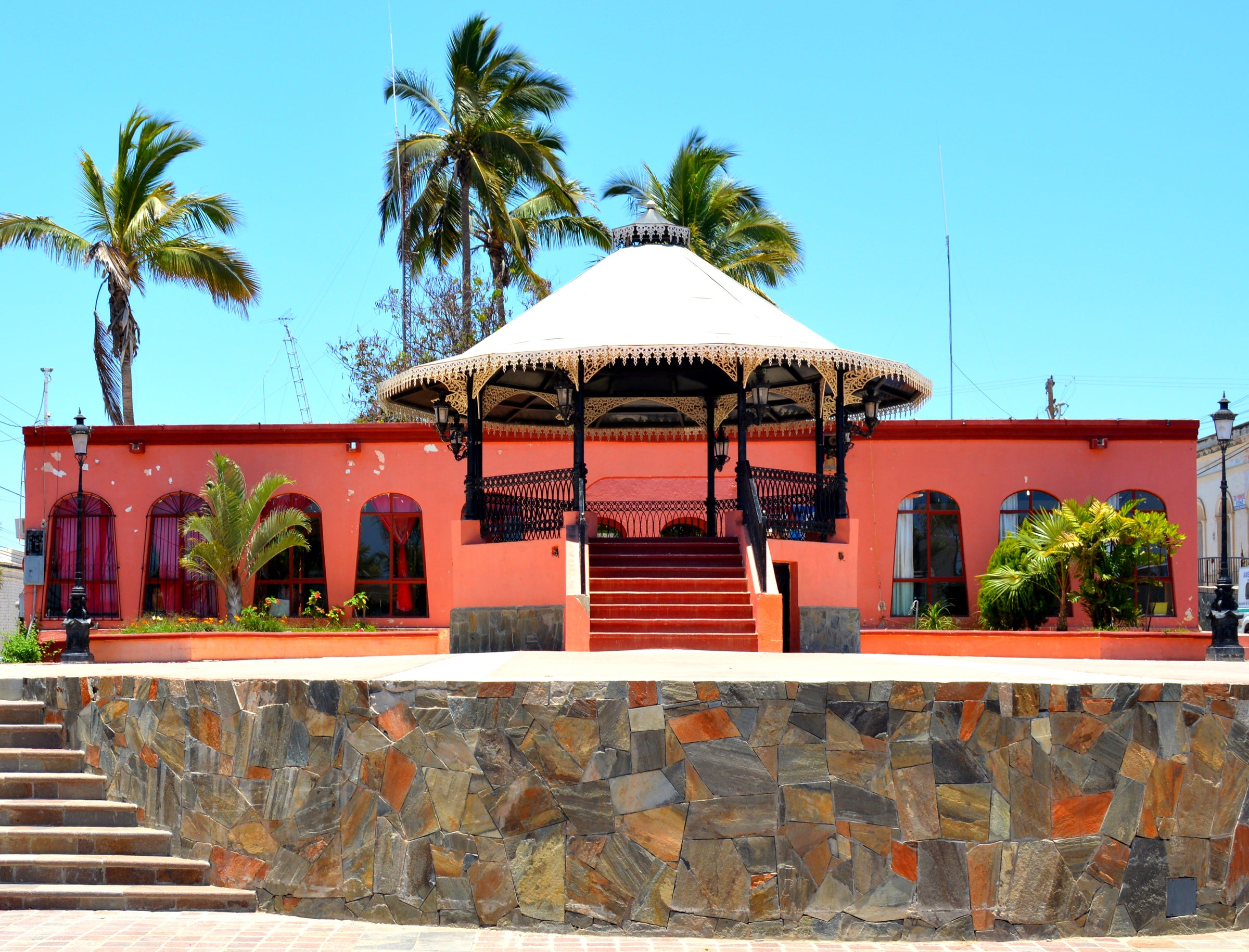 TOSEA Historical Town Tour