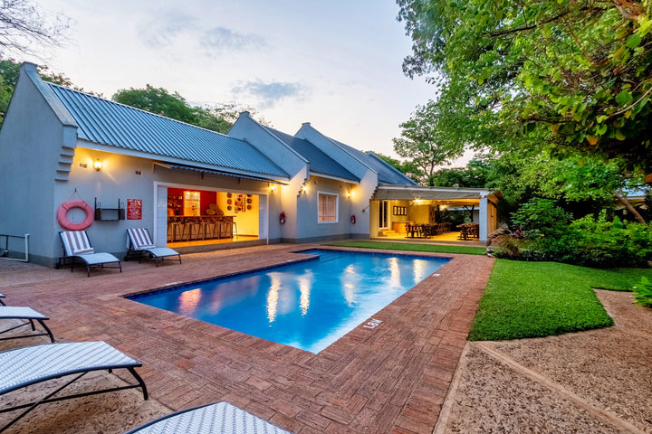 Phezulu Guest Lodge