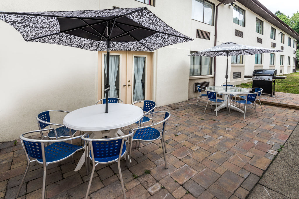 Baymont Inn & Suites Branford/New Haven