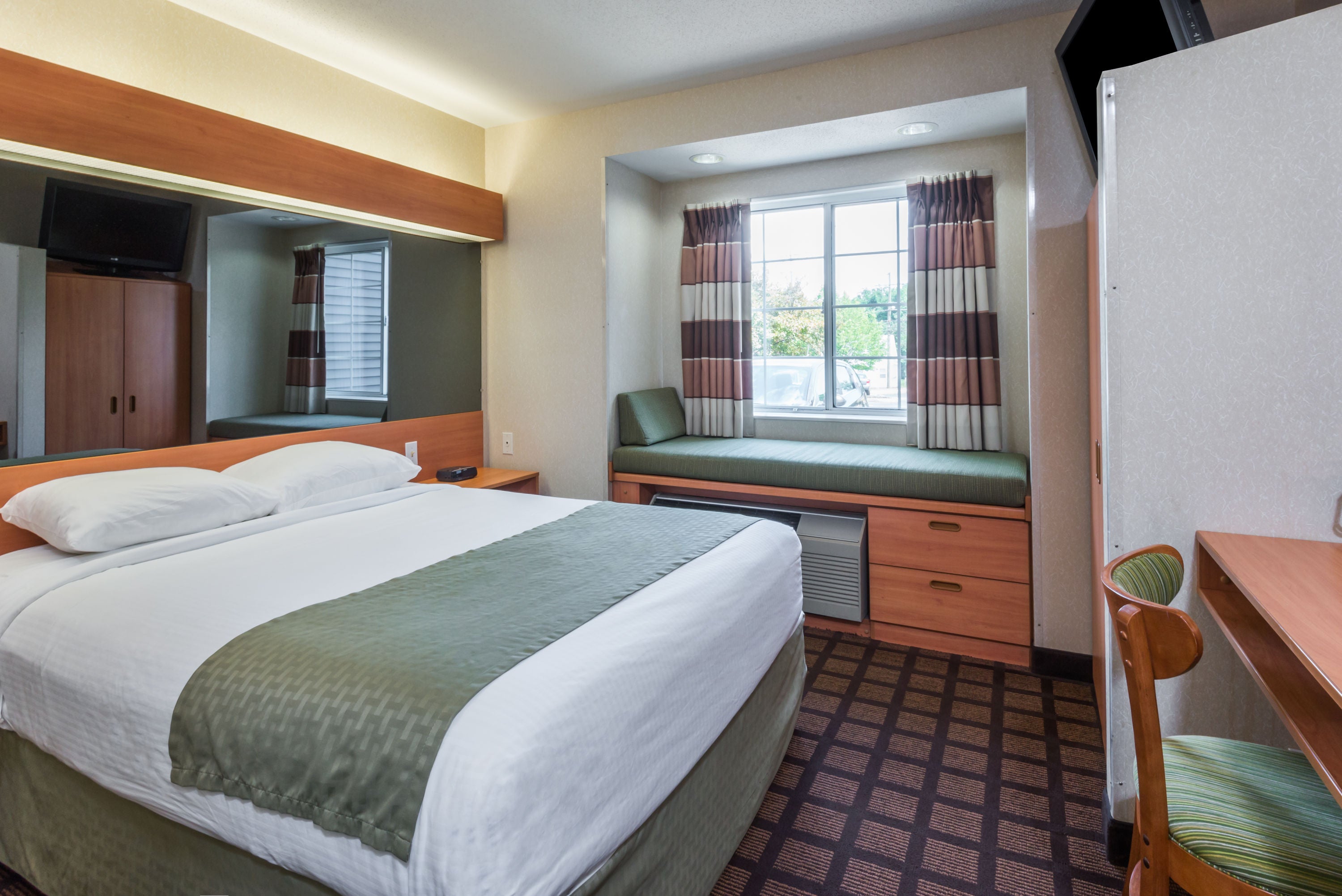 Microtel Inn and Suites by Wyndham Uncasville