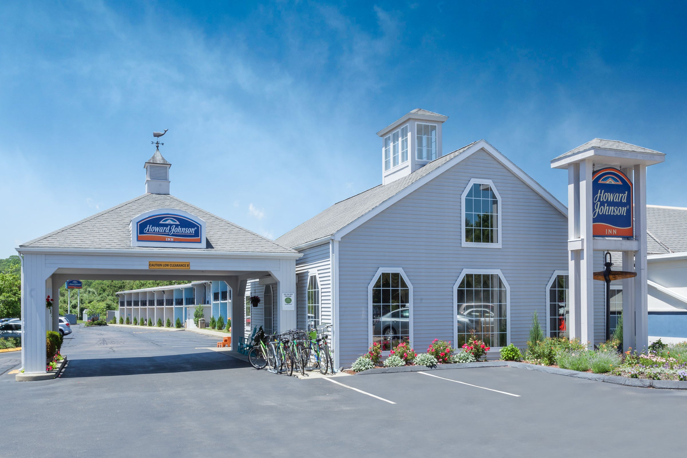 Howard Johnson Inn Mystic
