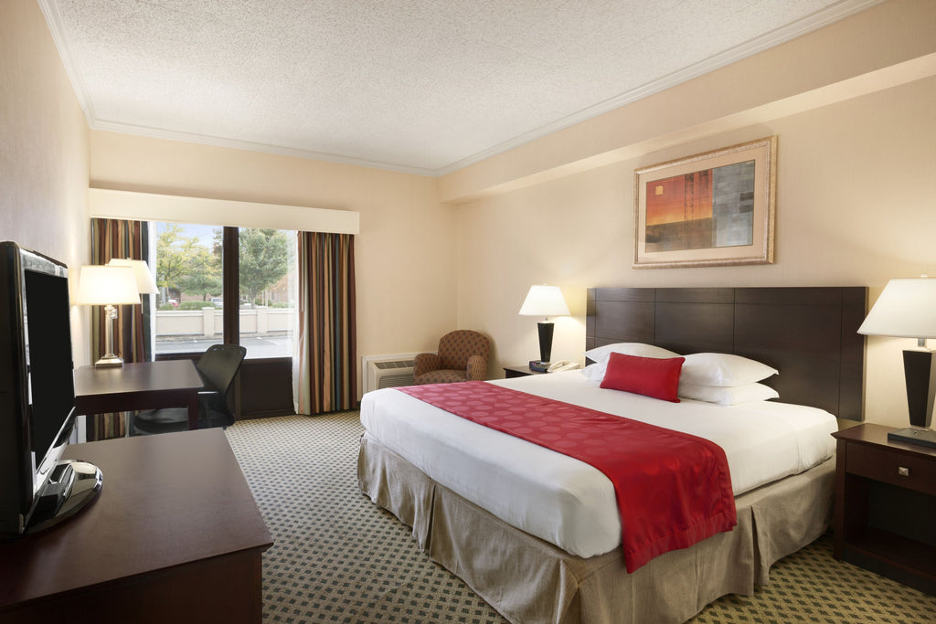 Ramada Newark Wilmington