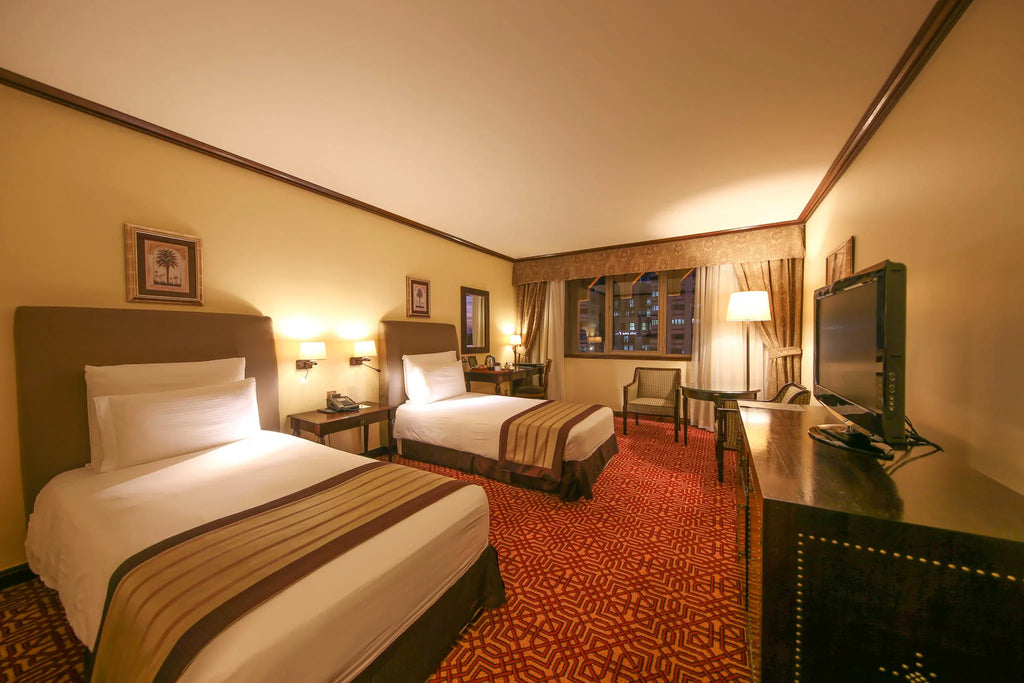 Room gallery image 1.