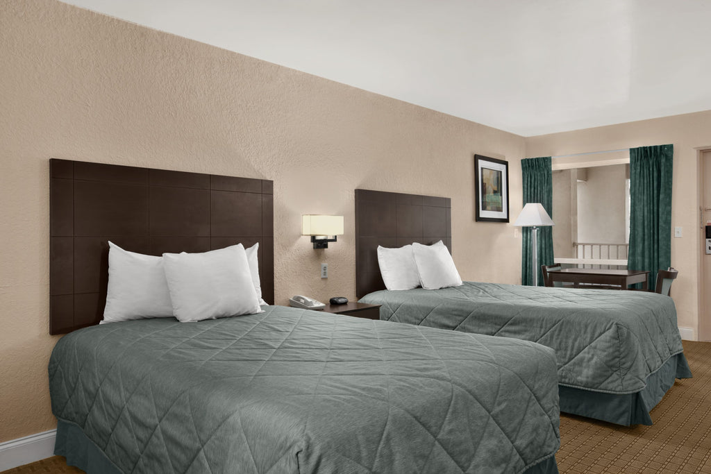 Ramada Limited Clearwater Hotel and Suites