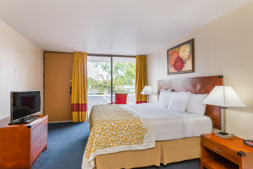 Days Inn & Suites Clermont