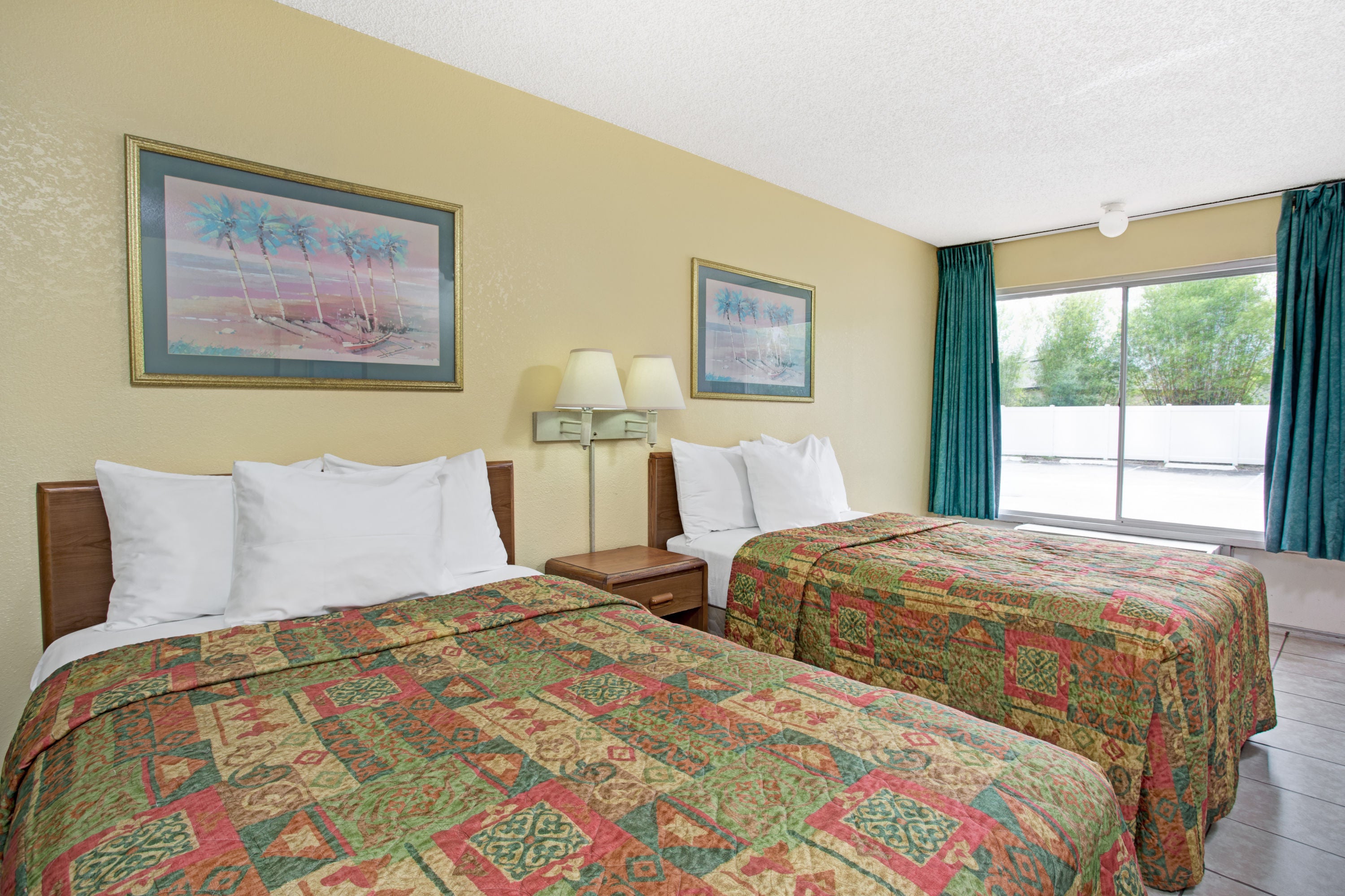 Days Inn Cocoa Cruiseport West At I-95/524