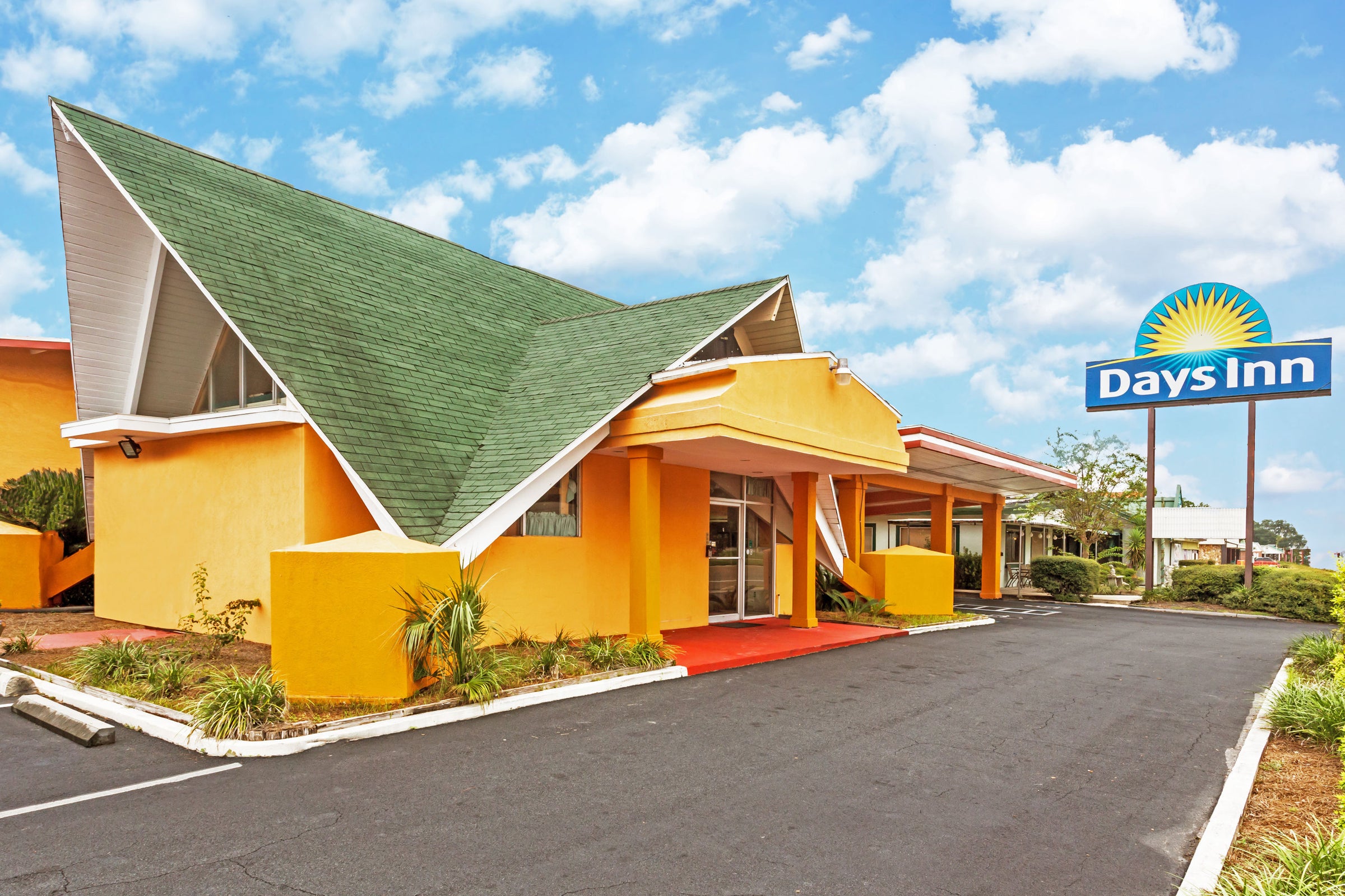 Days Inn by Wyndham Perry