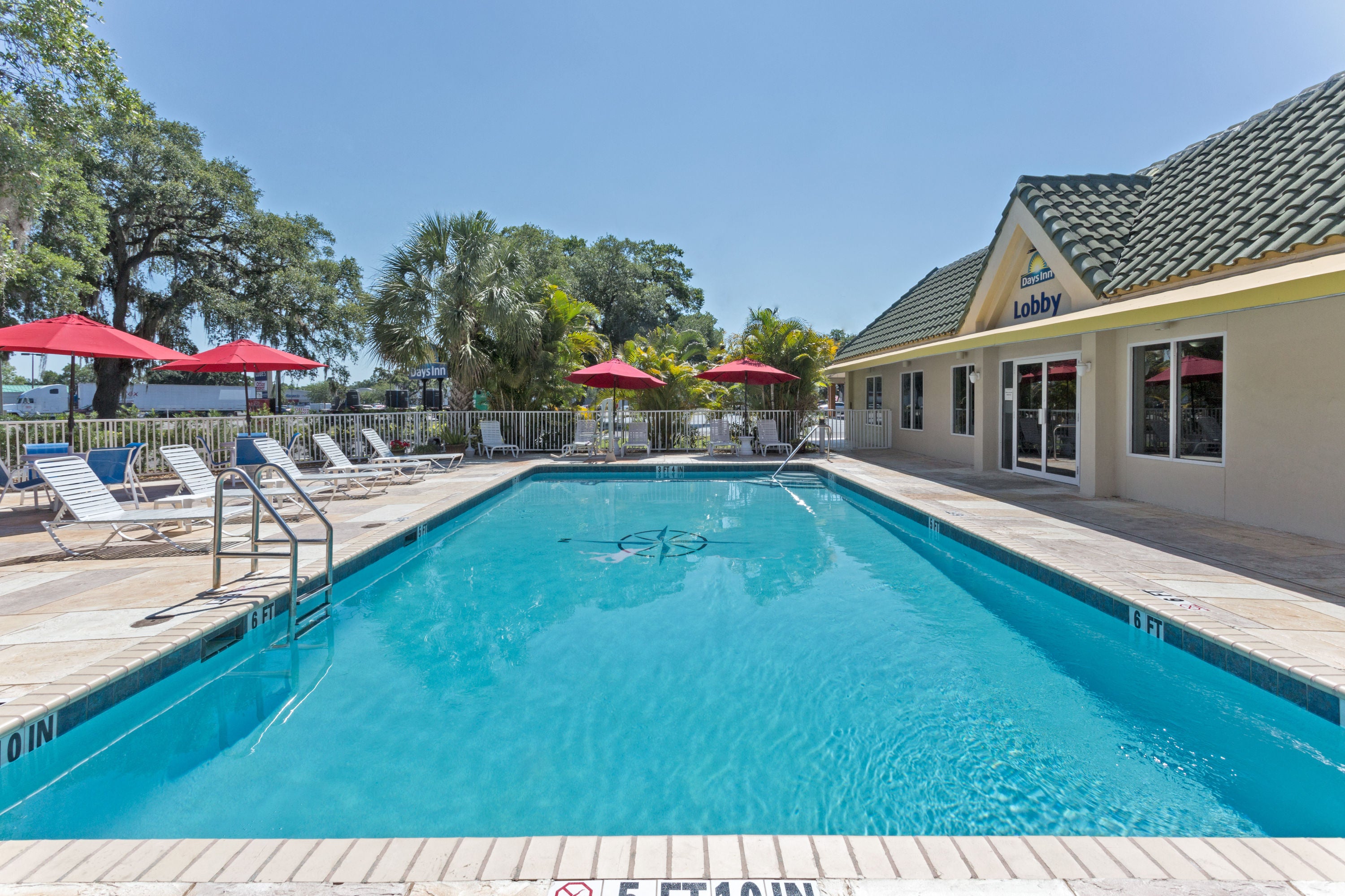 Days Inn by Wyndham Port Charlotte
