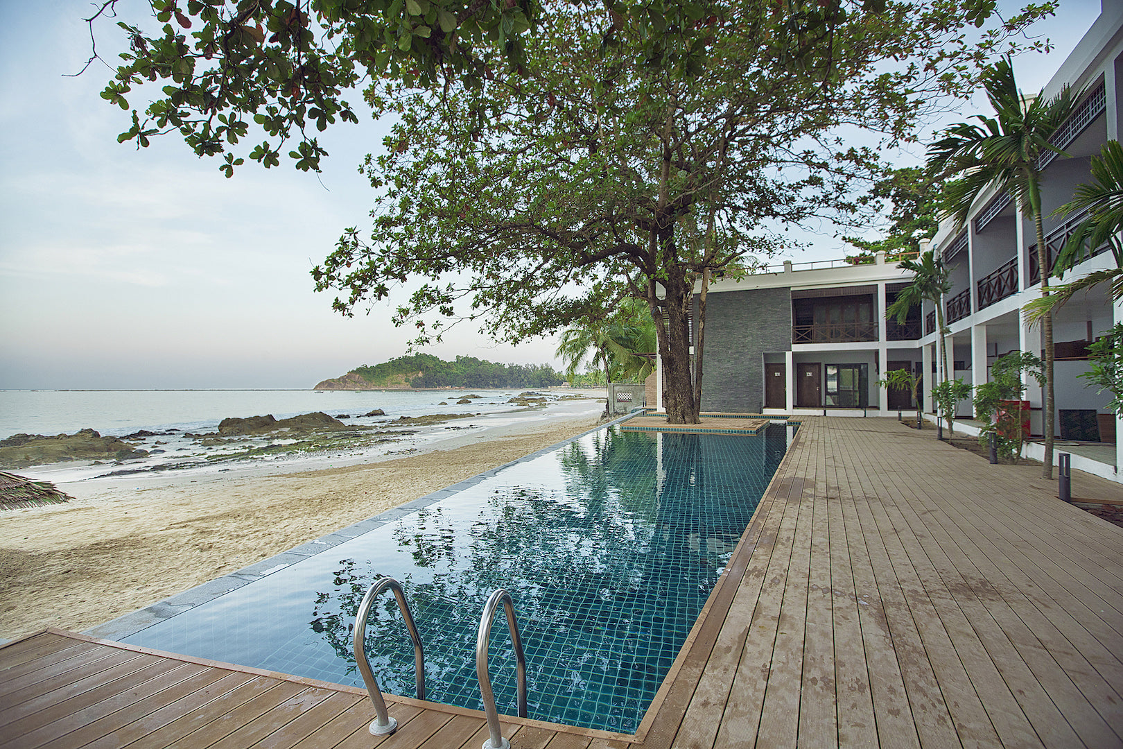 BT Bay Hotel