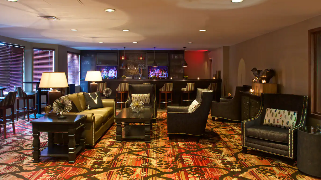 Embassy Suites by Hilton Flagstaff