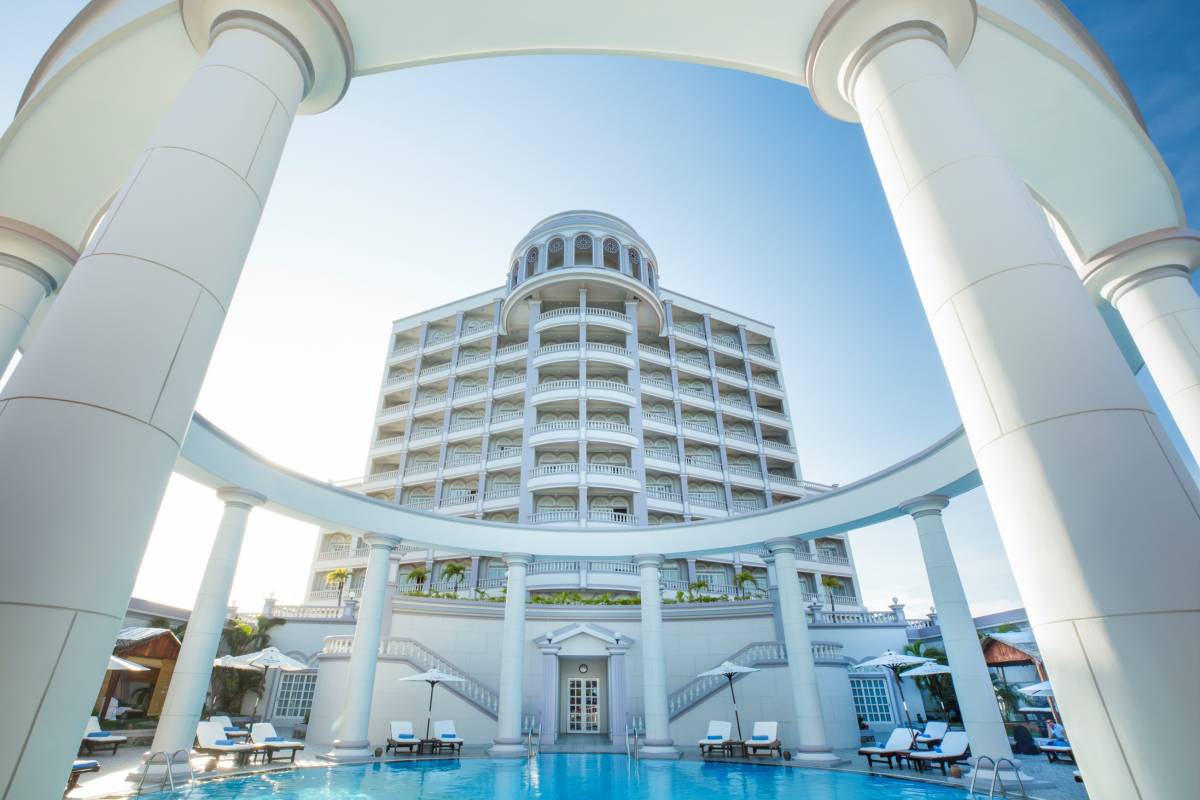 Sunrise Nha Trang Beach Hotel & Spa