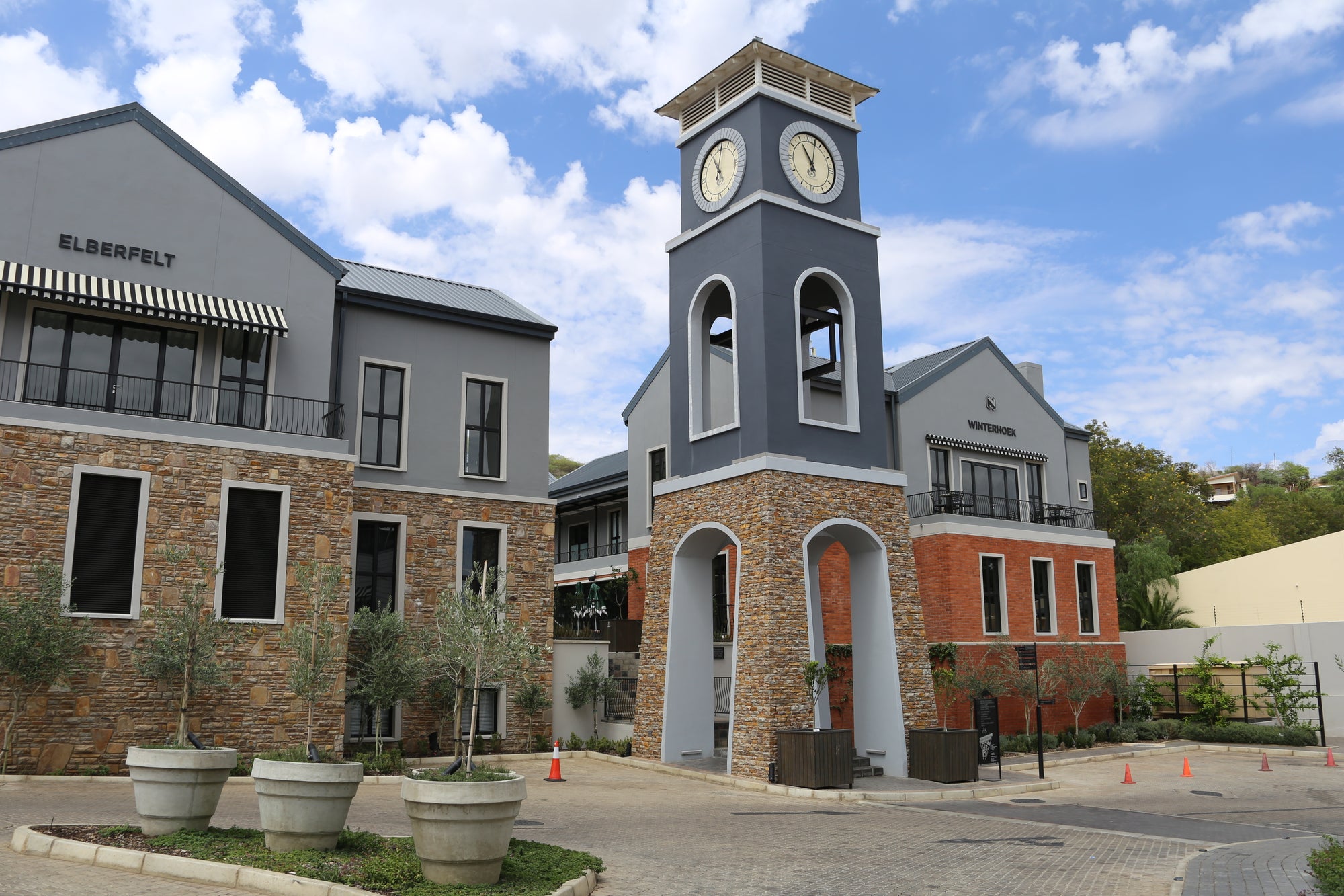The Am Weinberg Estate