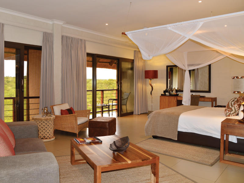 Victoria Falls Safari Club Suite