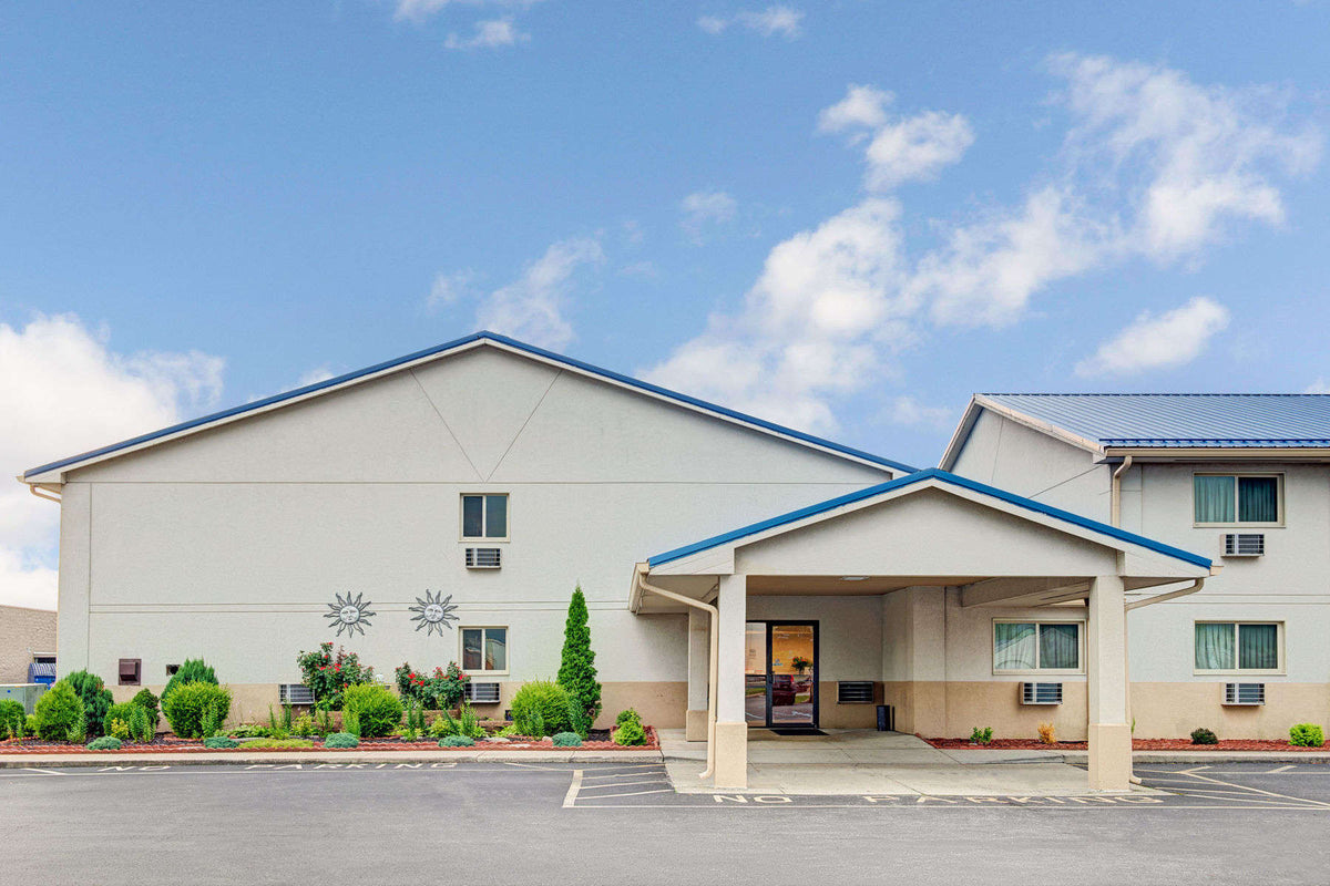 Super 8 by Wyndham Indianapolis